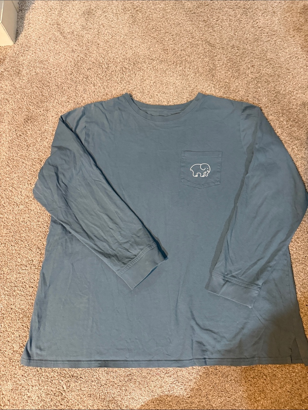 ivory ella Men's Long-Sleeve Pocket Tee in Slate Blue